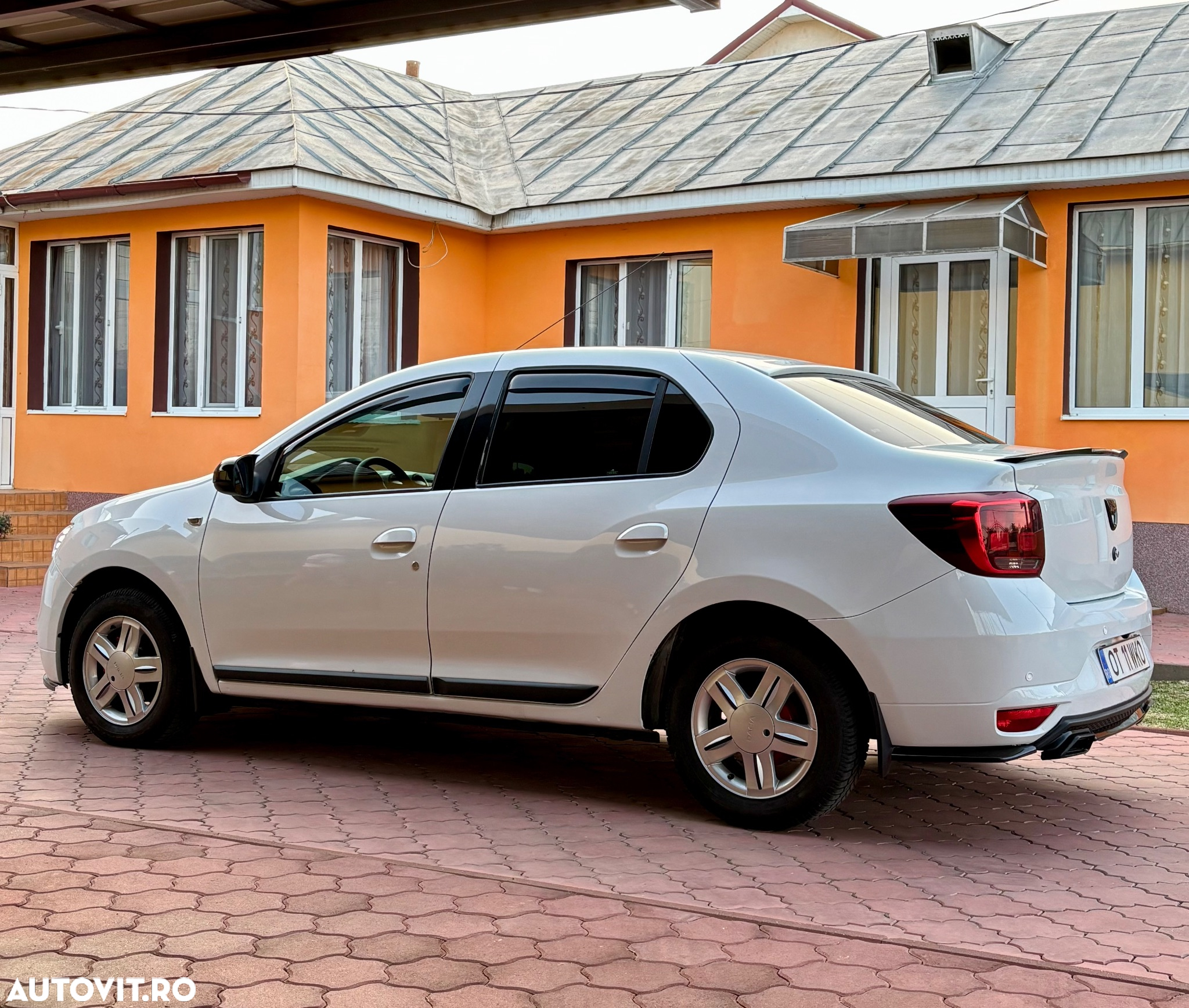 Dacia Logan - 7