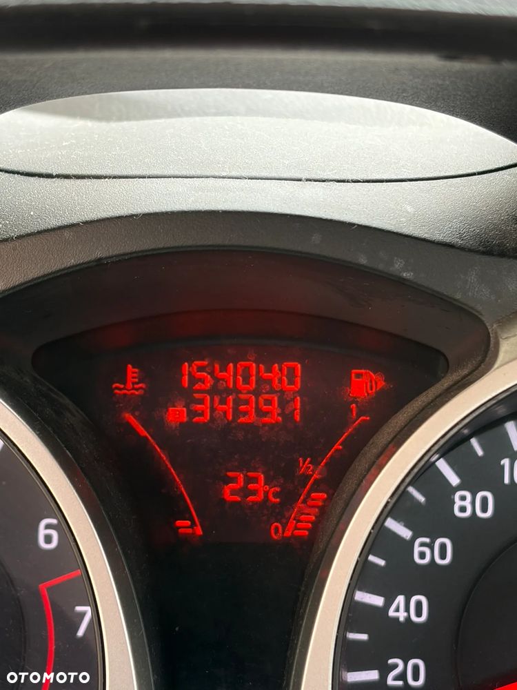 Nissan Juke - 10