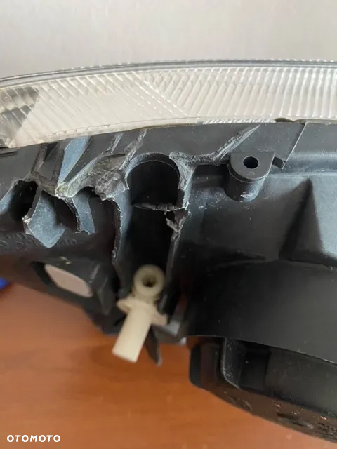 REFLEKTOR LAMPA LEWA PRZÓD 93175364 OPEL MERIVA A - 4