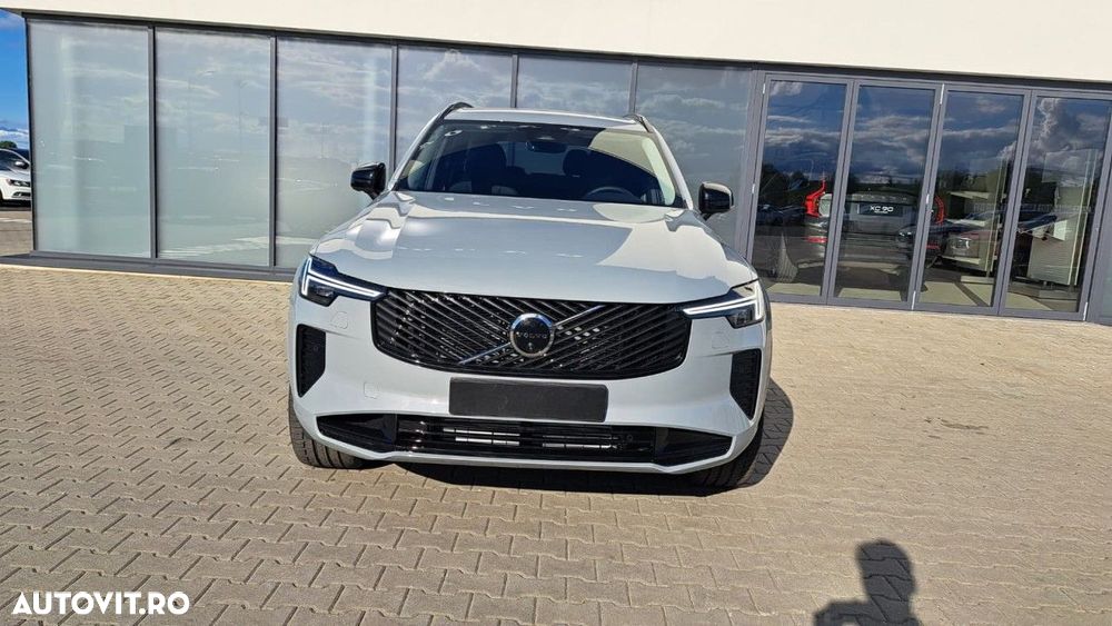 Volvo XC 90 T8 AWD PHEV Plus Dark - 11