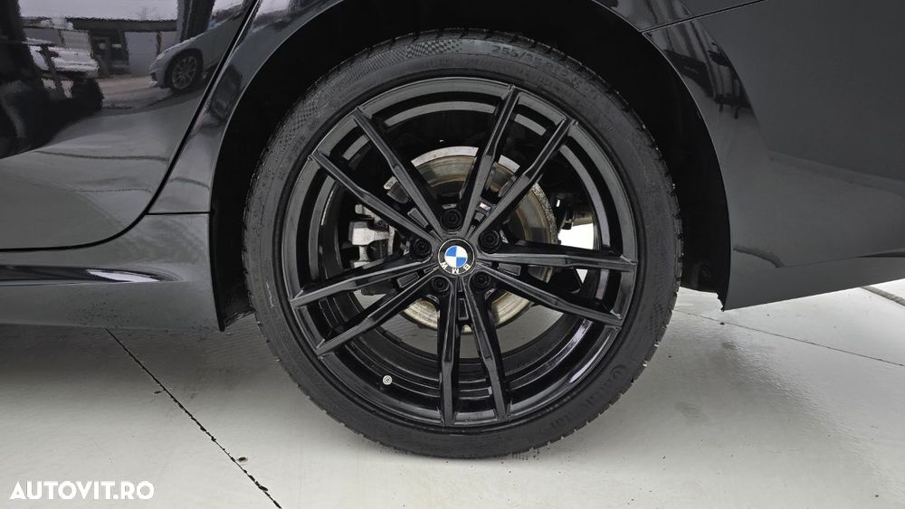 BMW Seria 3 - 22