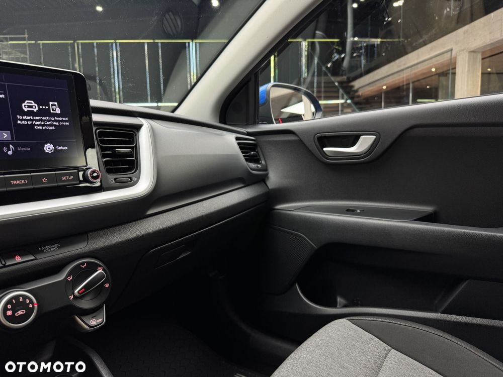 Kia Stonic 1.0 T-GDI M DCT - 33