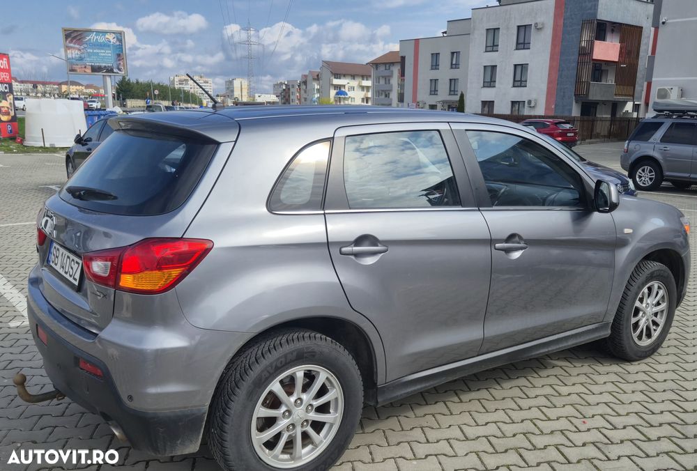 Mitsubishi ASX 1.8 DI-D 2WD Invite - 4