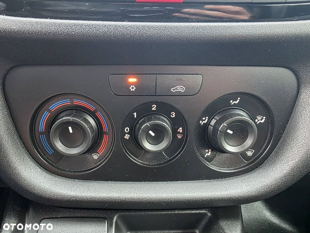 Fiat Doblo - 22