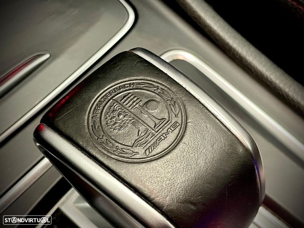 Mercedes-Benz A 45 AMG 4Matic Speedshift 7G-DCT - 31