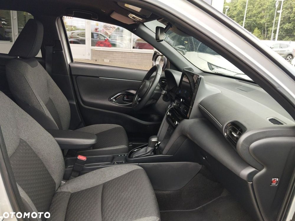 Toyota Yaris Cross - 6