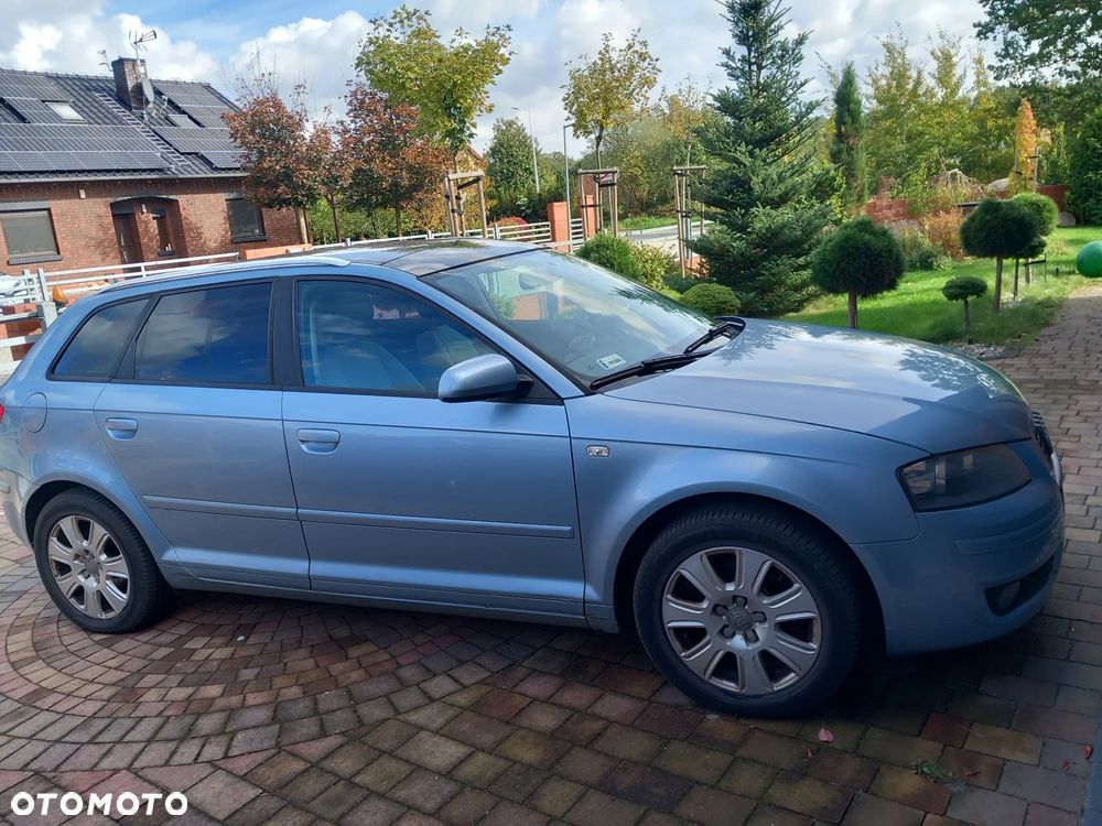 Audi A3 Sportback - 6