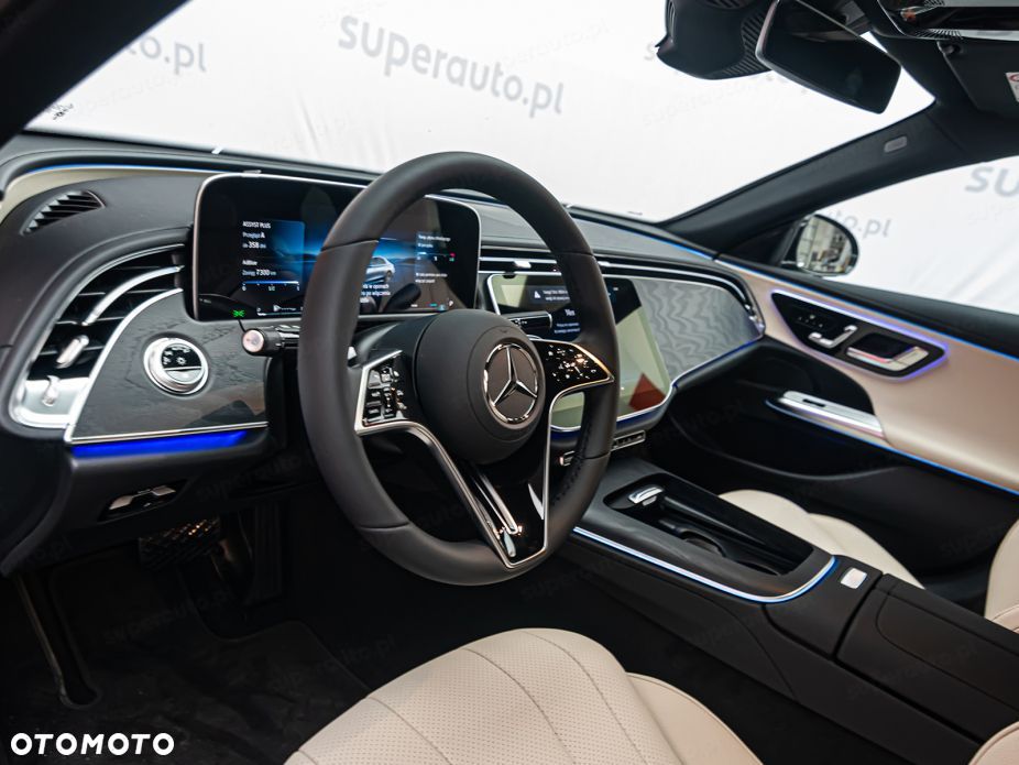 Mercedes-Benz Klasa E - 15