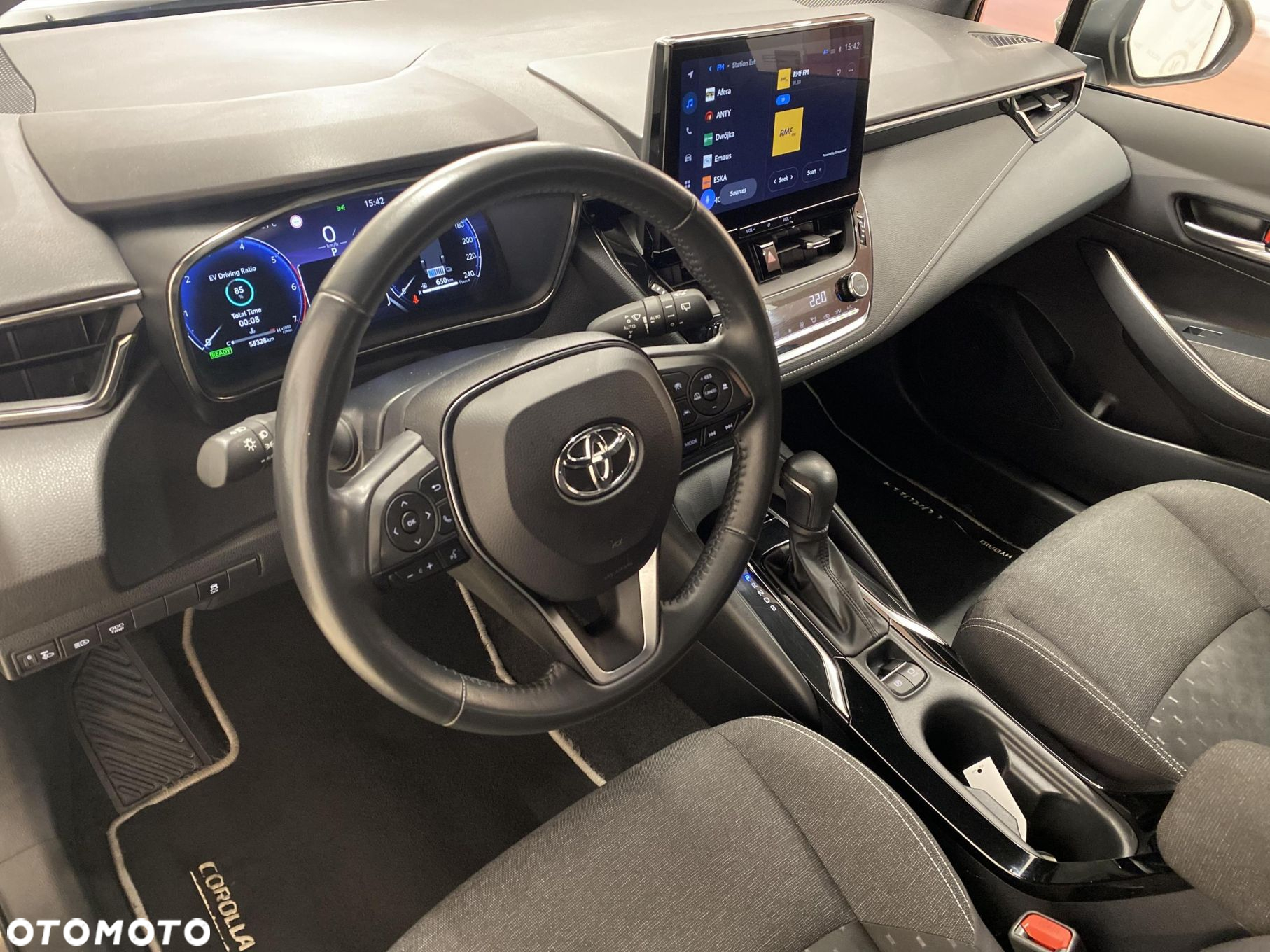 Toyota Corolla 1.8 Hybrid Comfort - 10