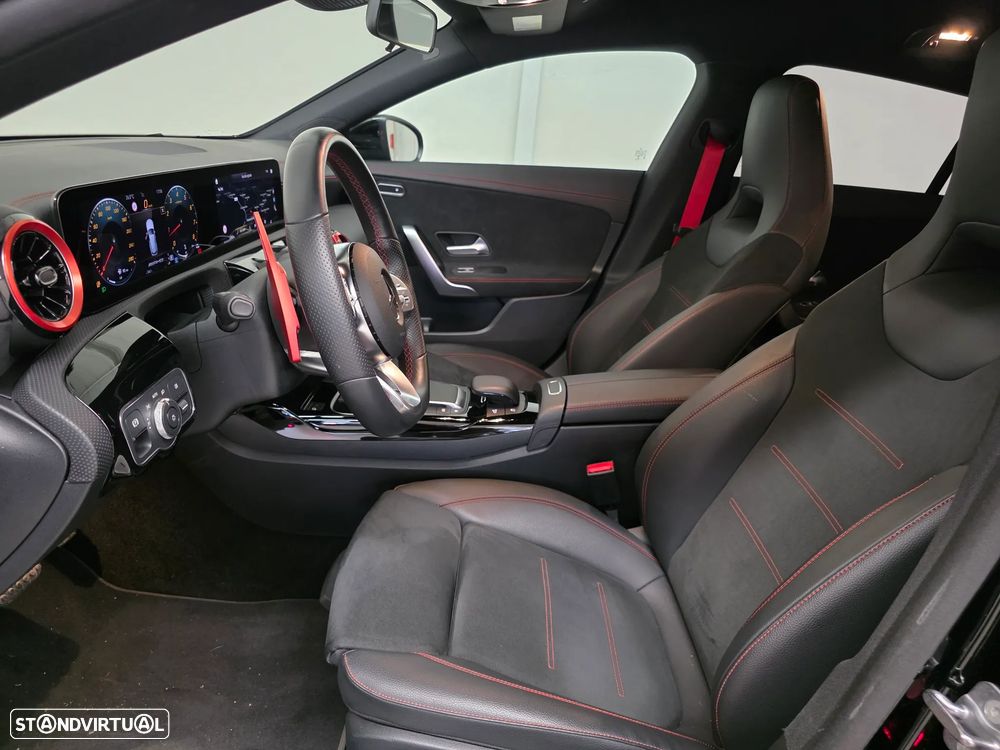 Mercedes-Benz CLA 35 AMG 4Matic Speedshift 7G-DCT - 9