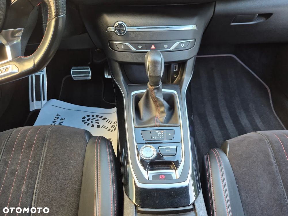Peugeot 308 - 30