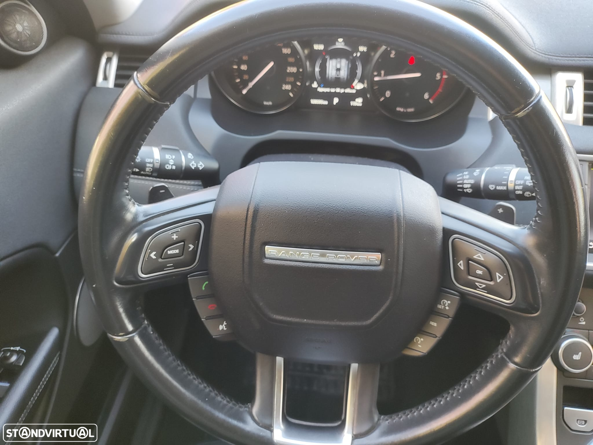 Land Rover Range Rover Evoque 2.0 TD4 SE Dynamic Auto - 20