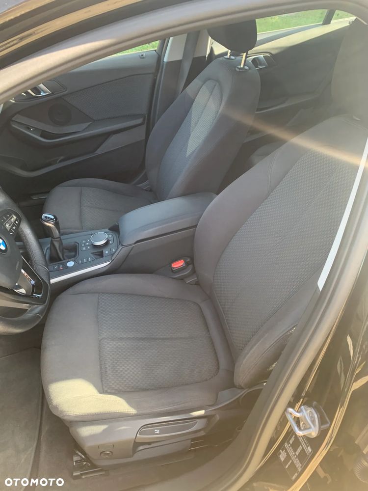 BMW Seria 1 118i - 19