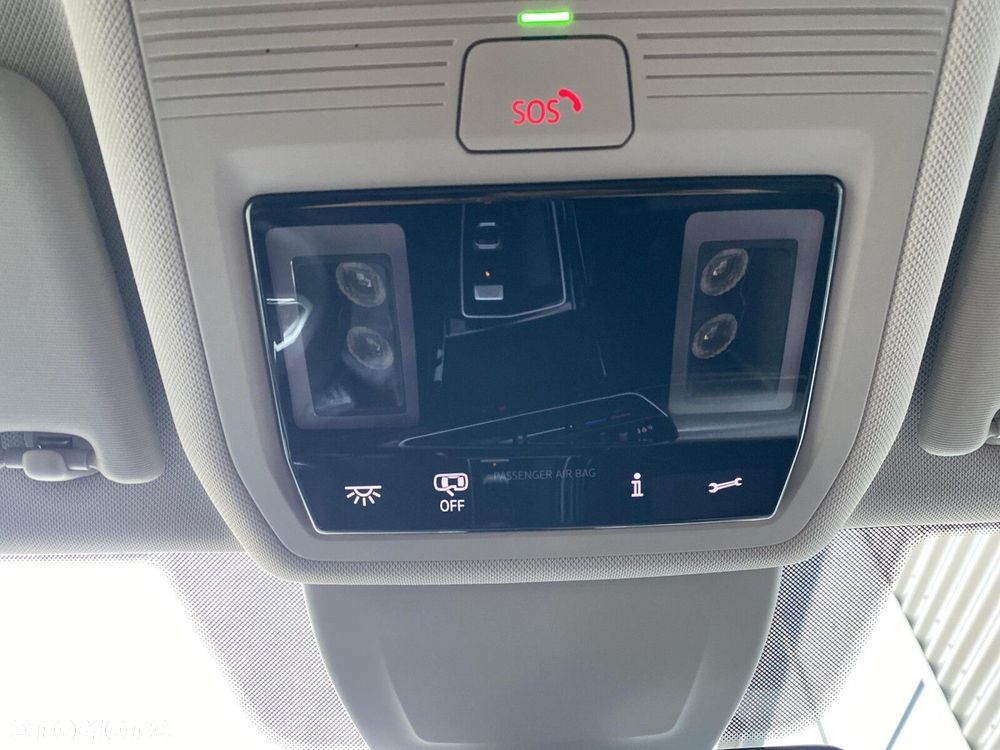 Volkswagen Golf - 12