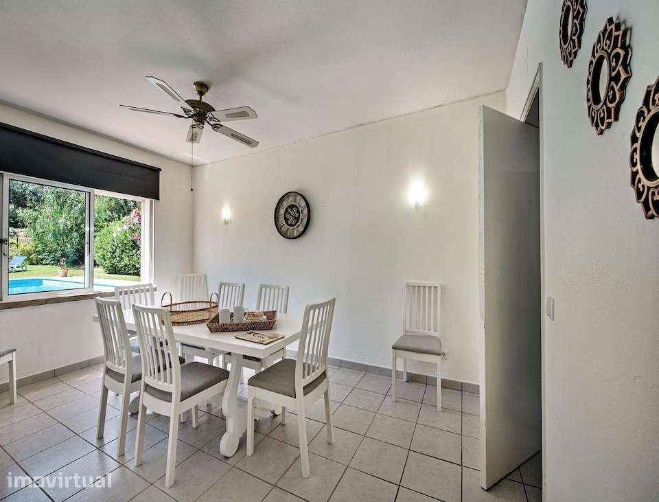Charming 4BR Villa - Grande imagem: 2/13