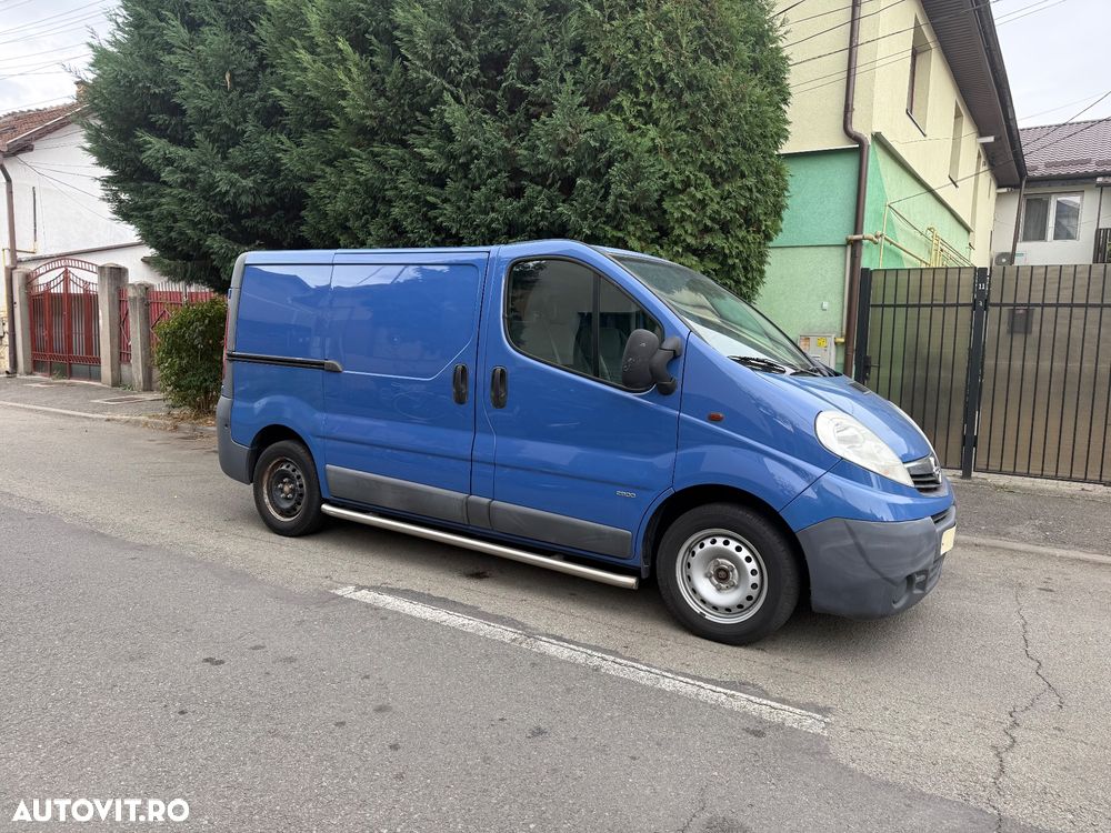 Opel Vivaro - 4