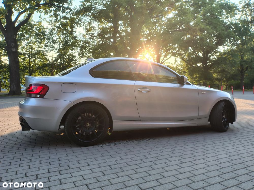 BMW Seria 1 135i Edition Sport - 15