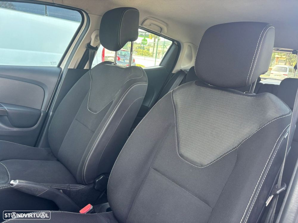 Renault Clio 0.9 TCE Luxe - 21