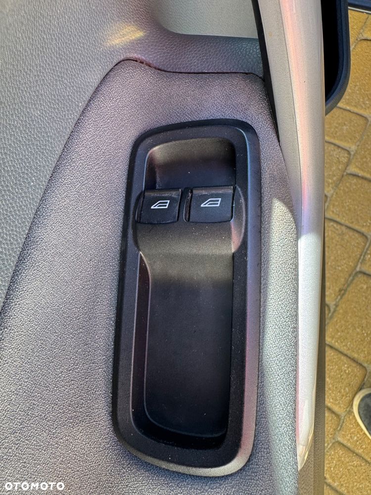 Ford Fiesta - 14