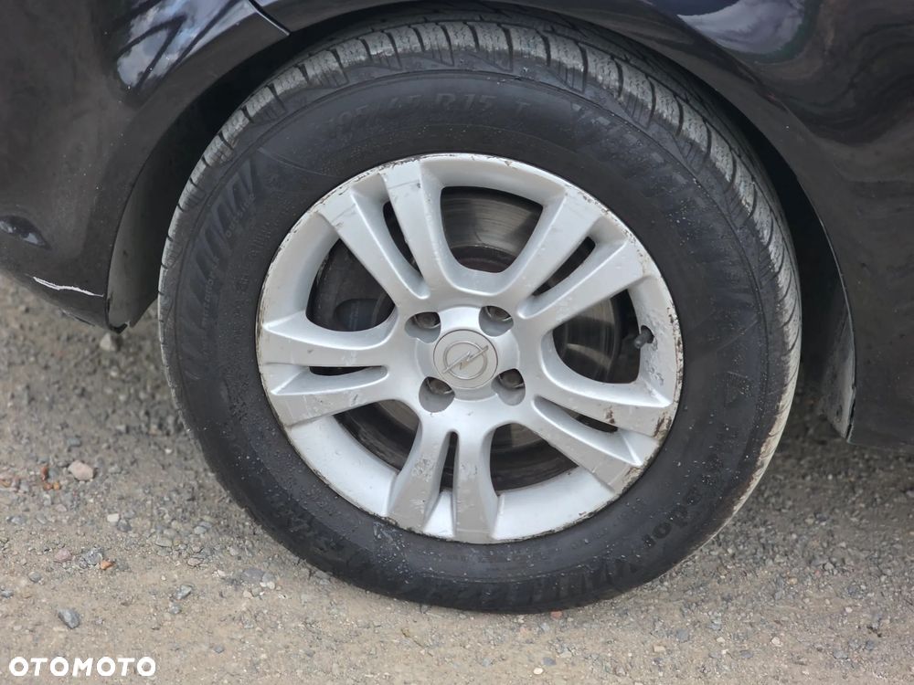 Opel Corsa 1.3 CDTI Cosmo - 4