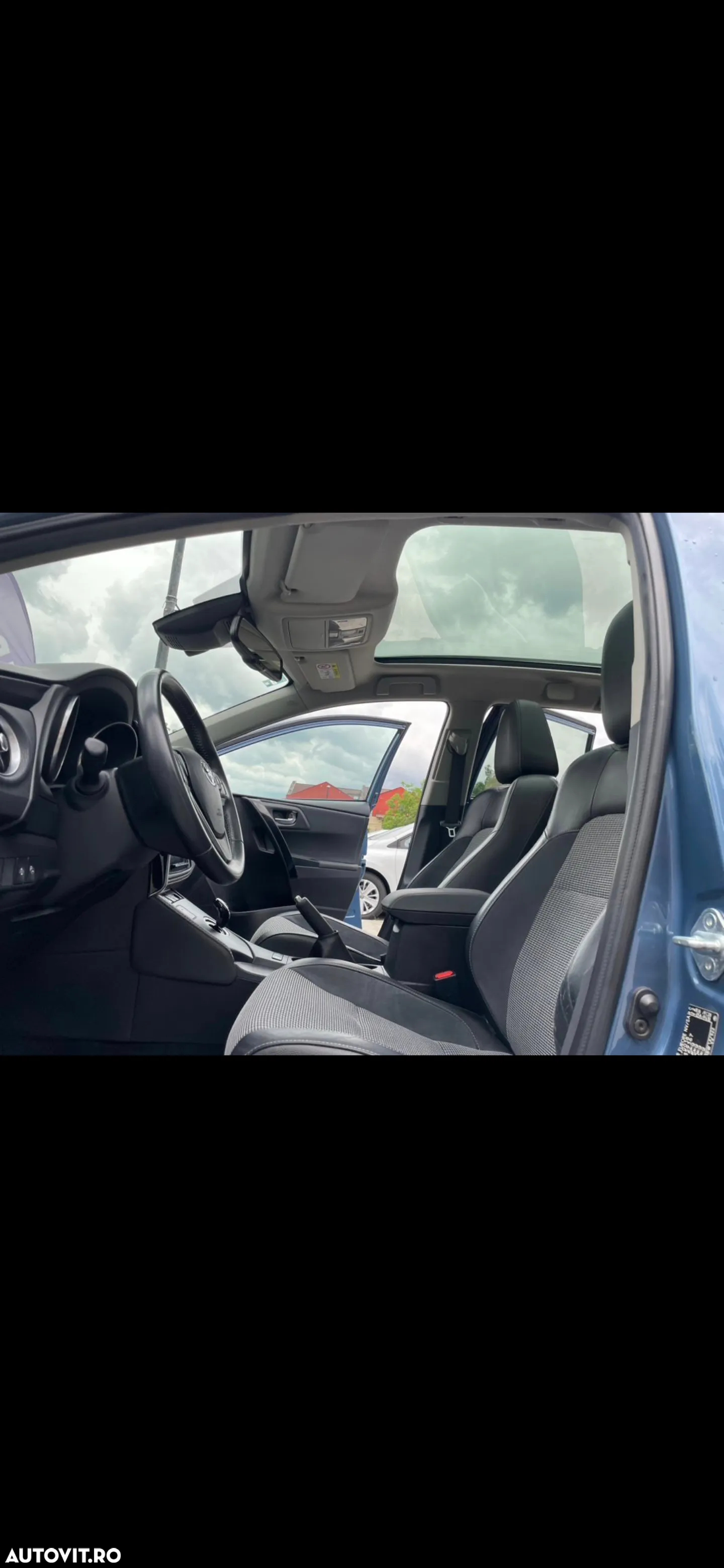 Toyota Auris - 14