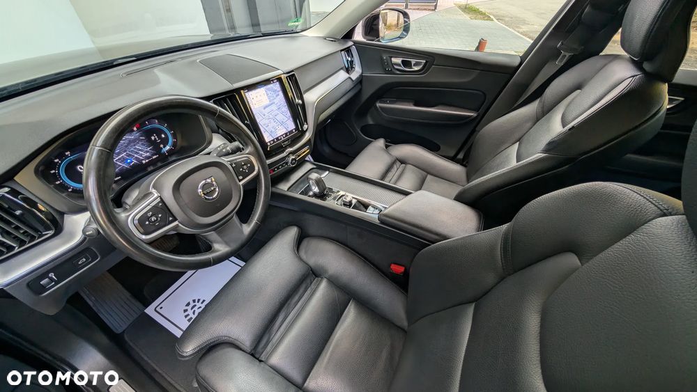 Volvo XC 60 B4 D Geartronic Momentum Pro - 7