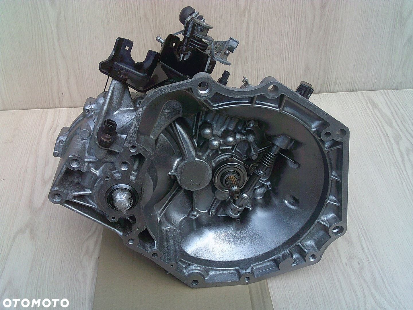 OPEL AGILA 1.0 1.2 SUZUKI DDIS SKRZYNIA 5 biegów - 1