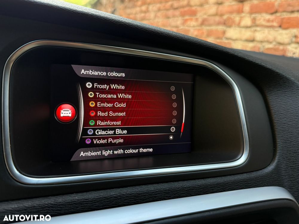 Volvo V40 T4 AWD Geartronic Pro - 21