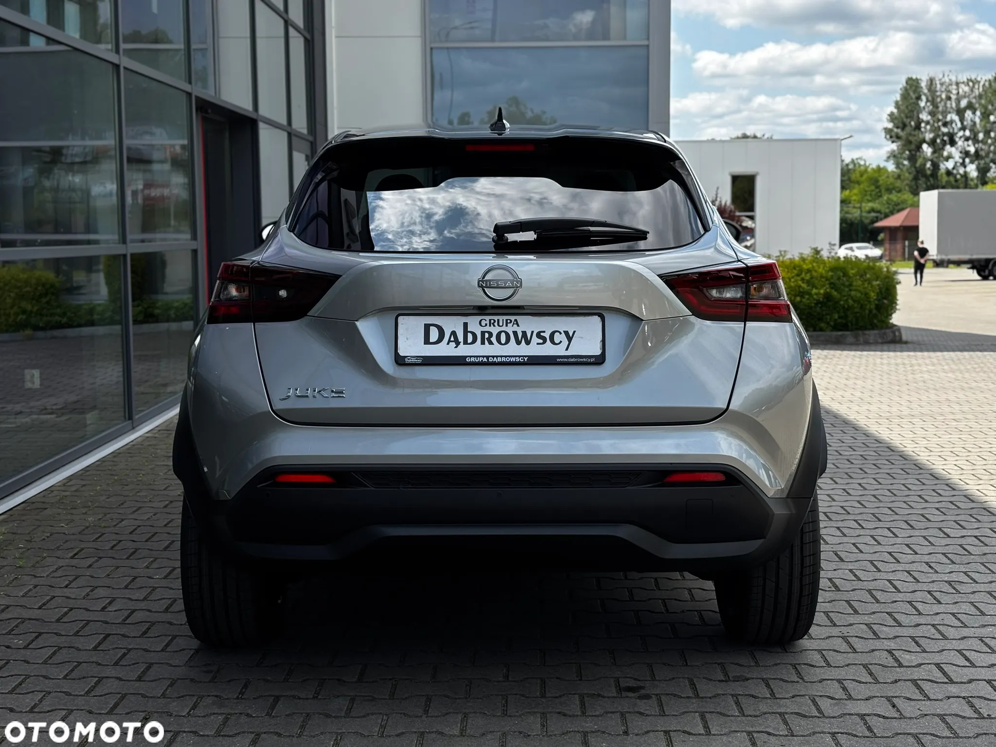Nissan Juke 1.0 DIG-T N-Connecta DCT - 8