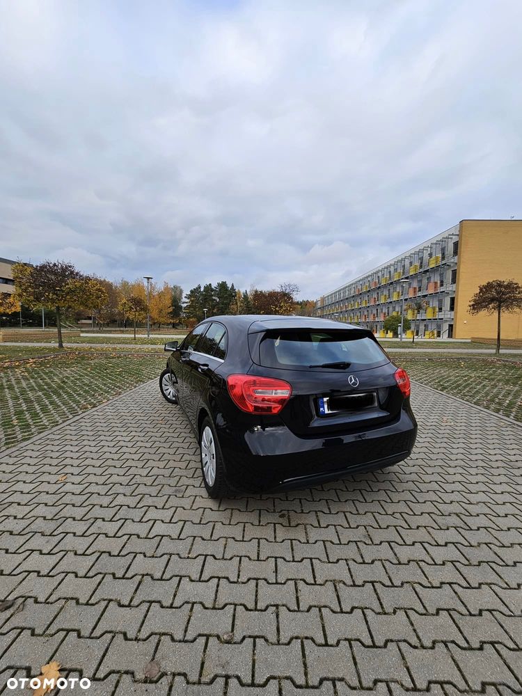Mercedes-Benz Klasa A 180 (BlueEFFICIENCY) - 7