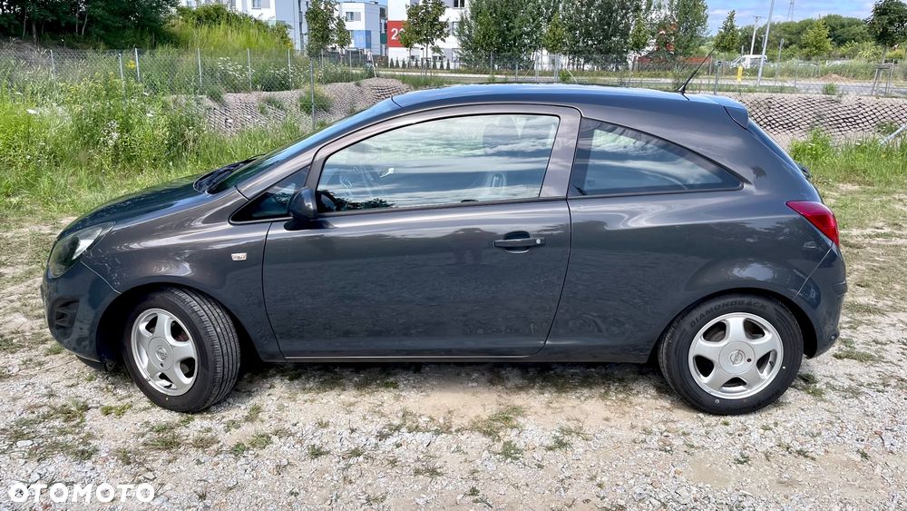 Opel Corsa - 4