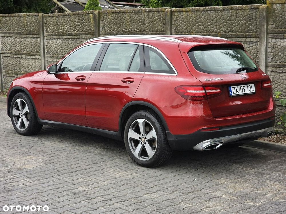 Mercedes-Benz GLC 220 d 4Matic 9G-TRONIC - 6