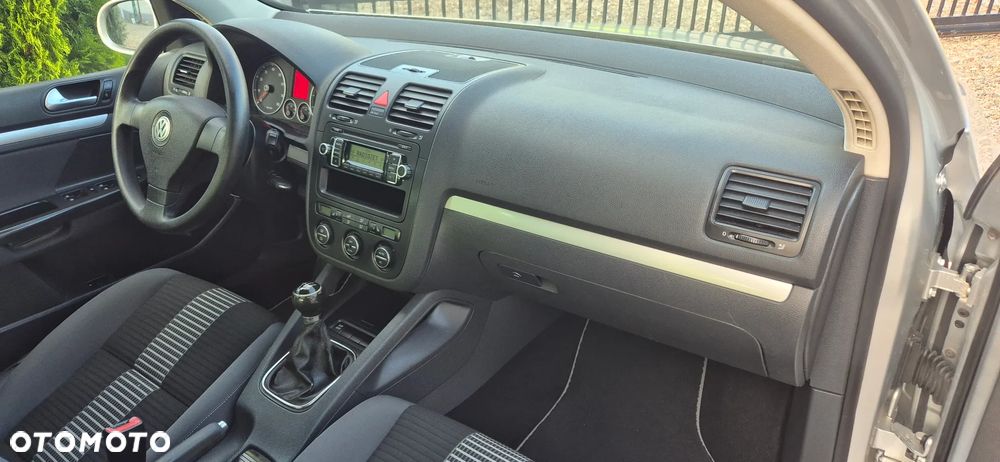 Volkswagen Golf 1.6 United - 15