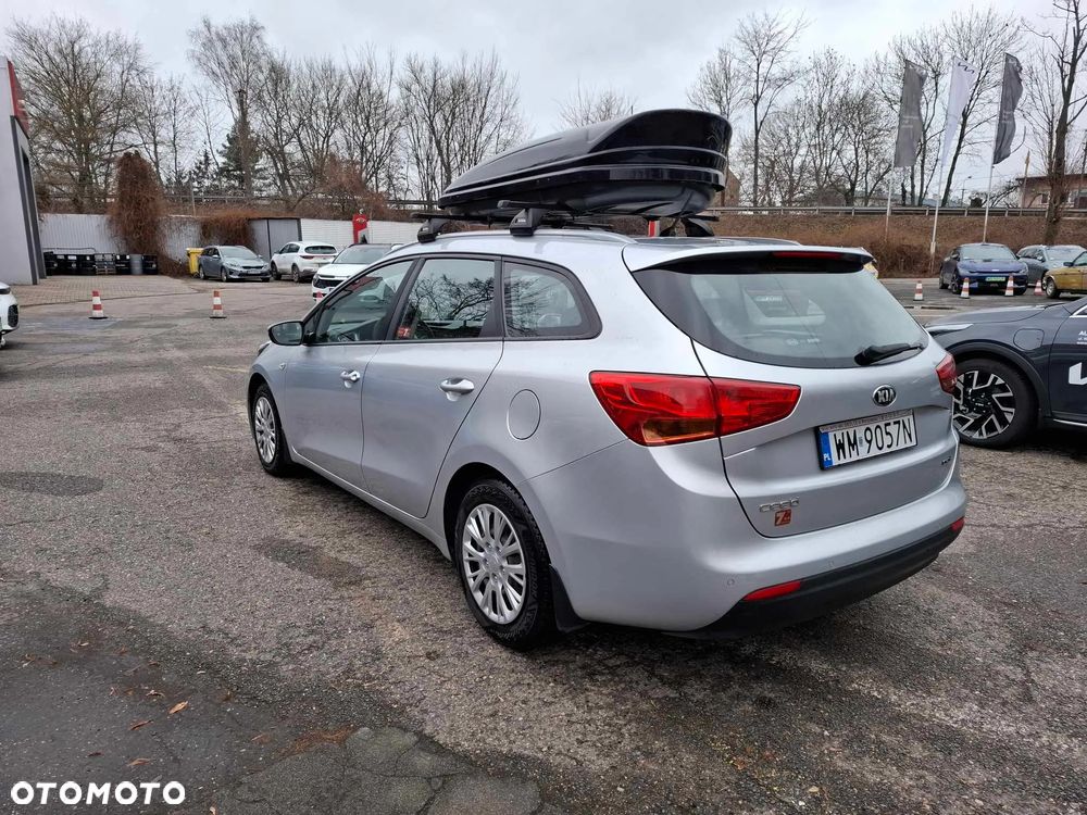 Kia Ceed Cee'd 1.4 CRDi S - 3