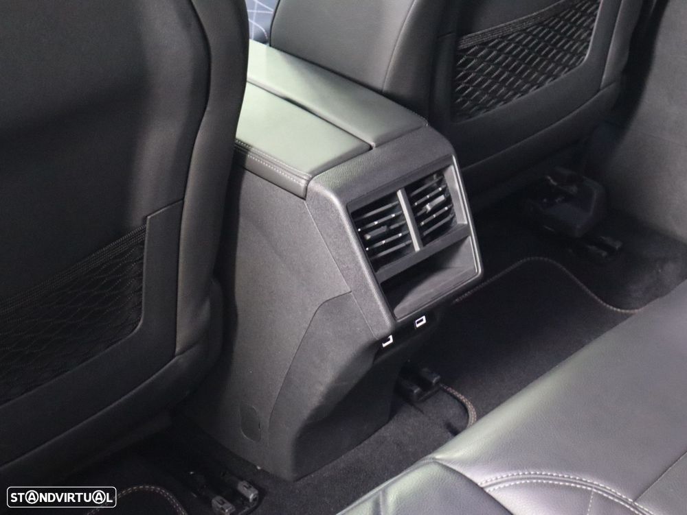 DS DS7 Crossback E-Tense Performance Line EAT8 - 23