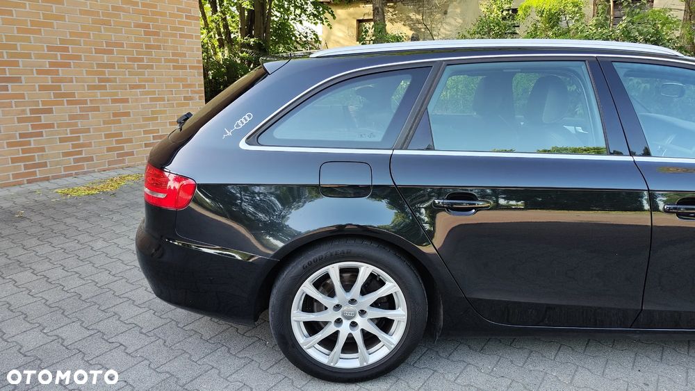 Audi A4 Avant 2.0 TDI DPF S line Sportpaket (plus) - 9