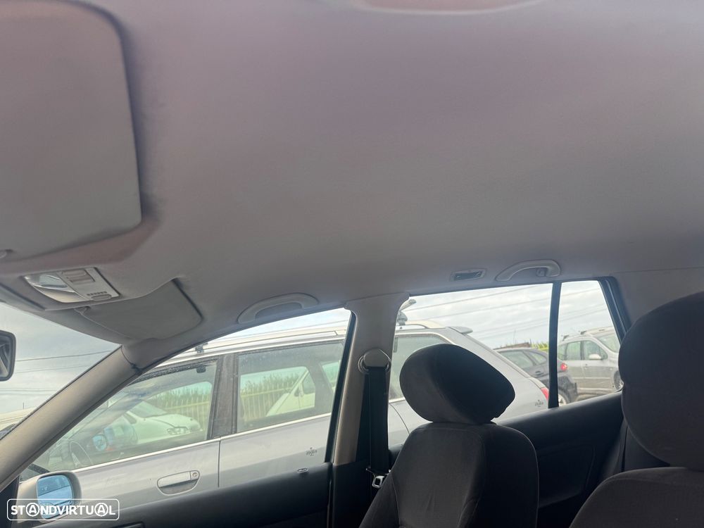 VW Golf 1.4i Conceptline - 4