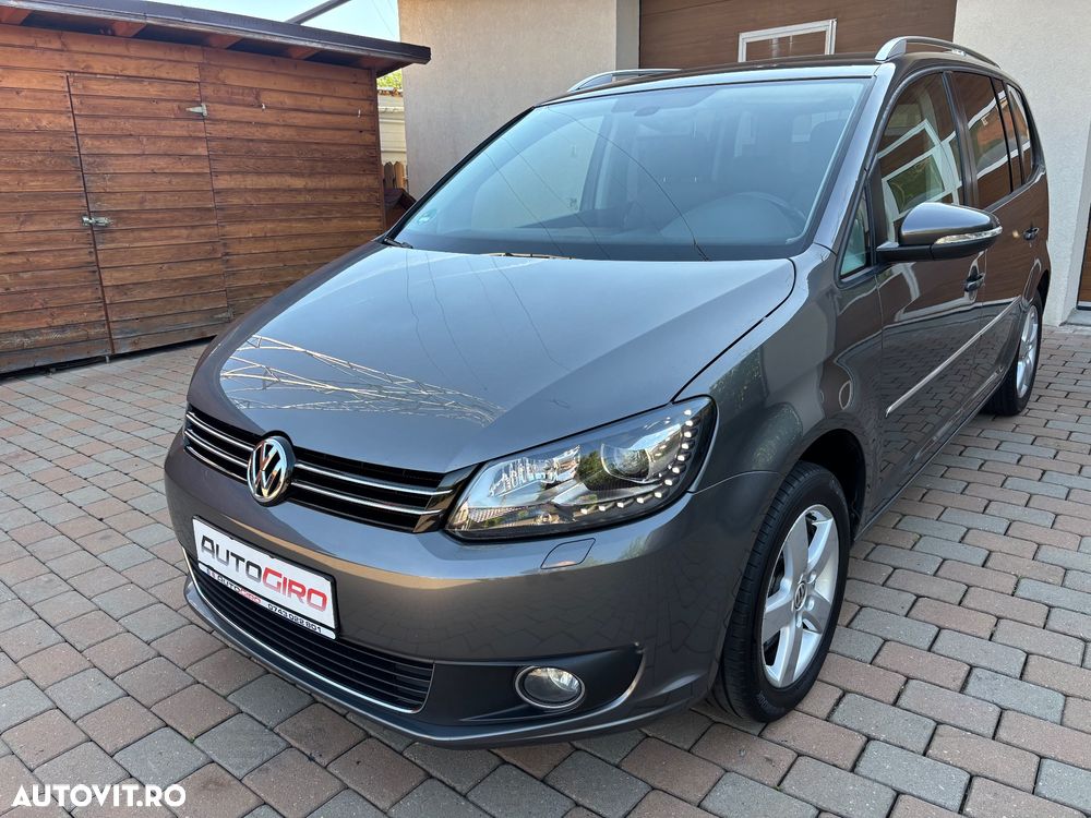 Volkswagen Touran 2.0 TDI DPF BlueMotion Technology DSG Highline - 2