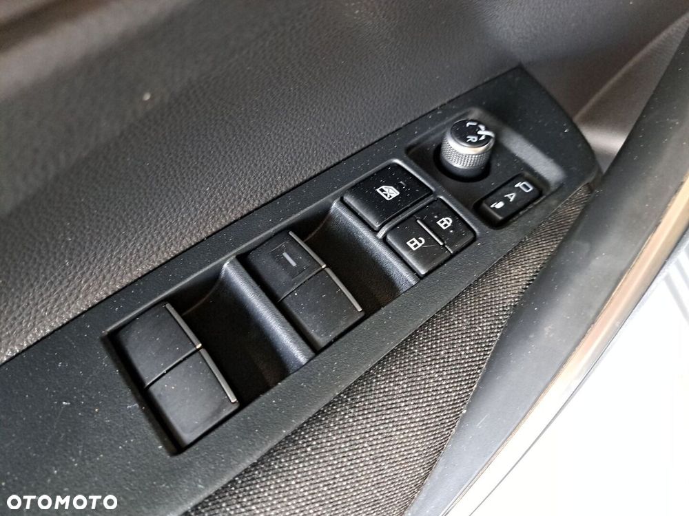 Toyota Corolla 1.8 Hybrid Comfort - 36