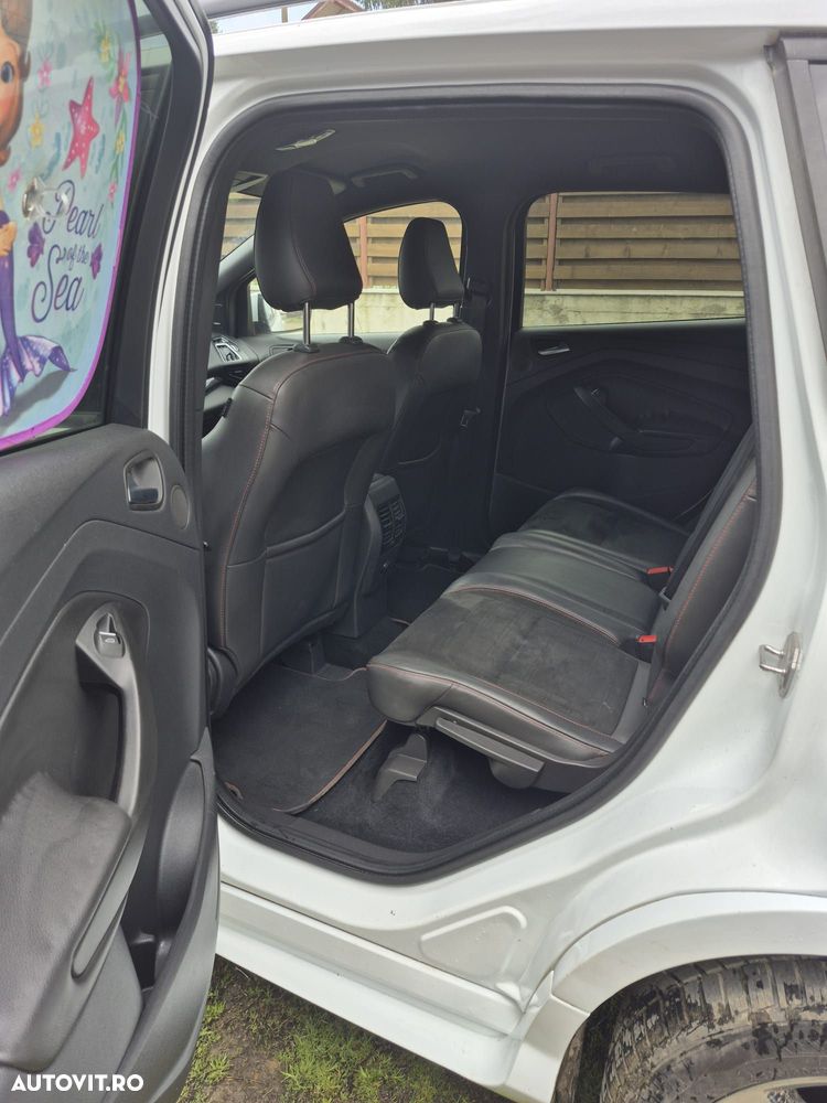 Ford Kuga 1.5 TDCi 2WD ST-Line - 8