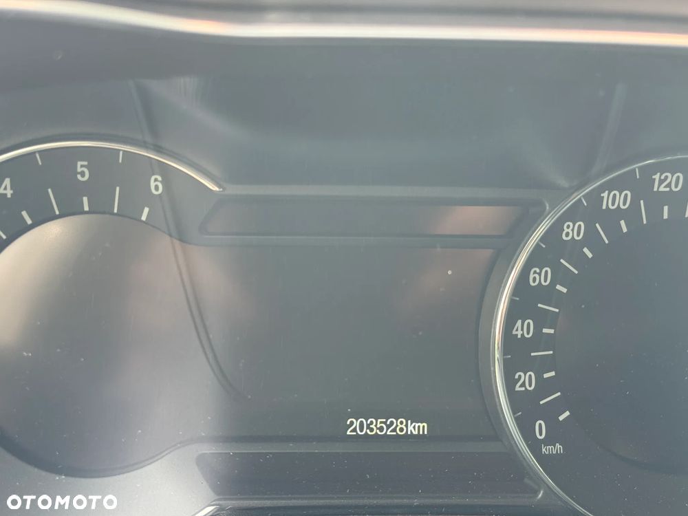 Ford Mondeo 2.0 EcoBlue Vignale - 15