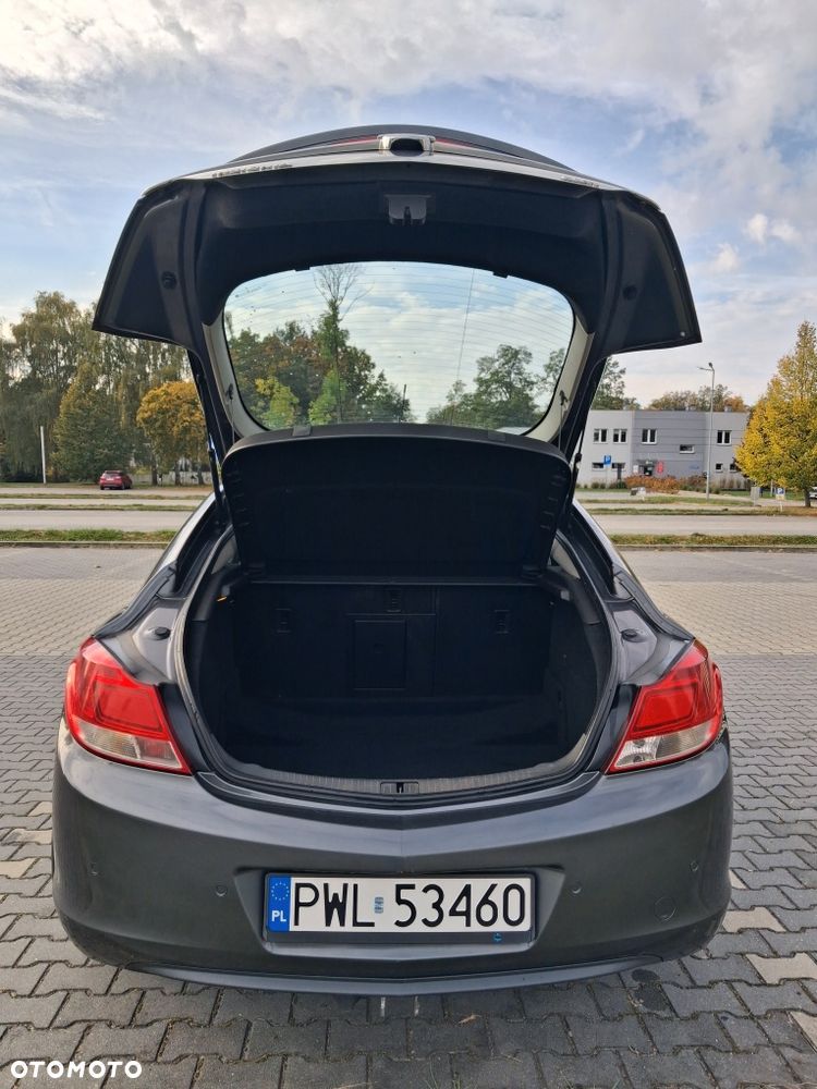 Opel Insignia - 10