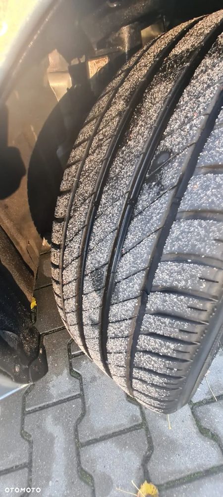 Volvo V60 D4 Geartronic Kinetic - 16