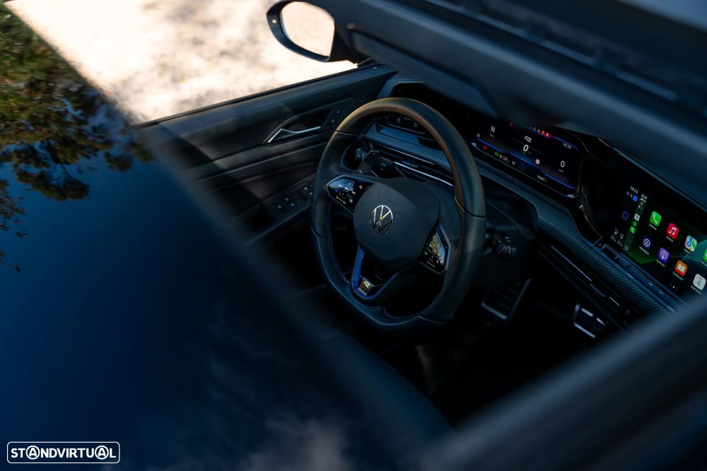 VW Golf 2.0 TSI R DSG - 32