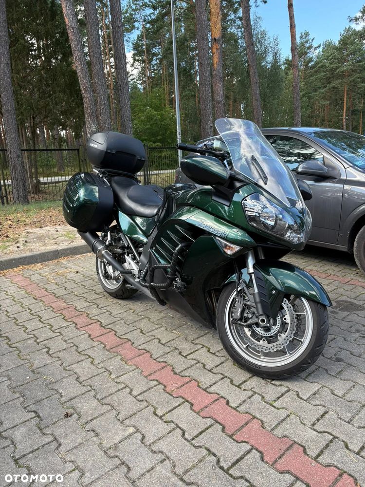 Kawasaki GTR