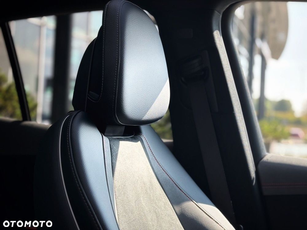 Mercedes-Benz EQE - 11