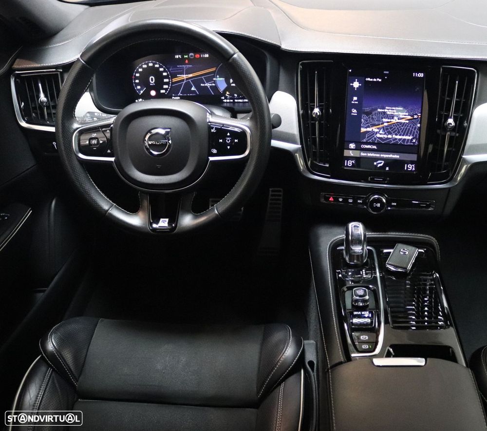 Volvo S90 2.0 T8 R-Design AWD Geartronic - 37