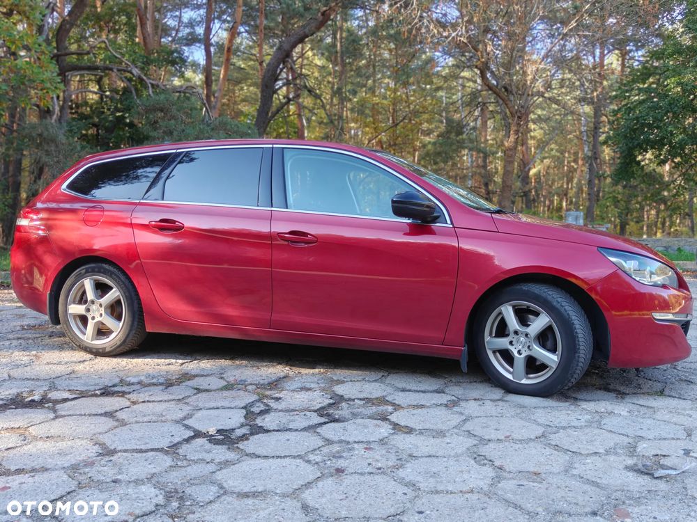 Peugeot 308 2015 photo 4