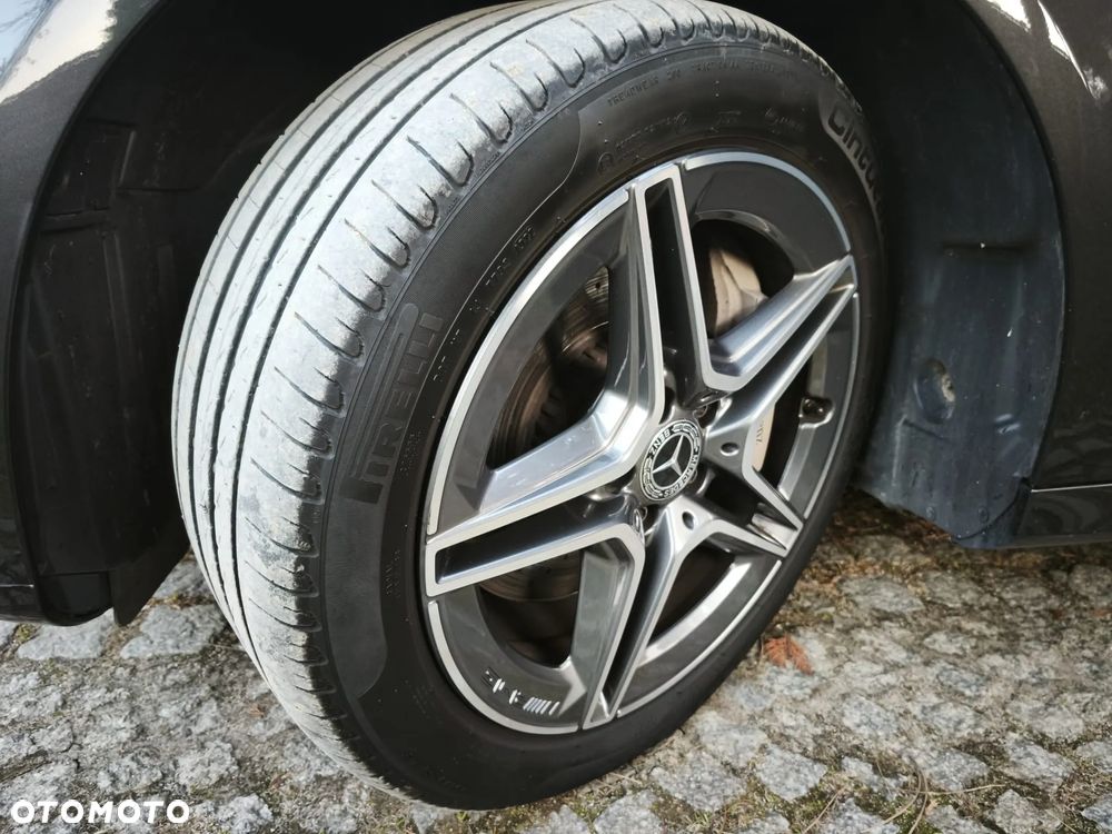 Mercedes-Benz Klasa E - 38