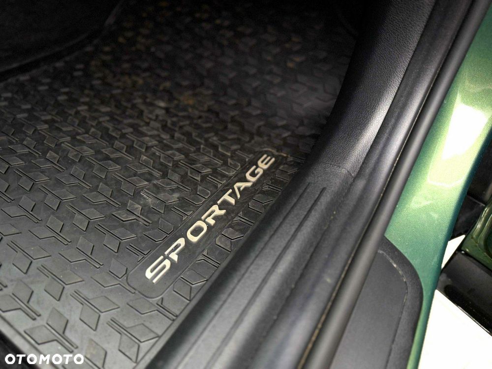 Kia Sportage 1.6 T-GDI Anniversary 2WD - 40